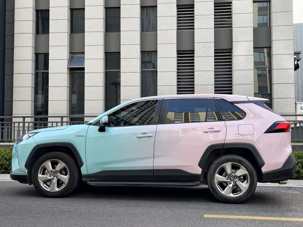 TOYOTA RAV4 RONGFANG