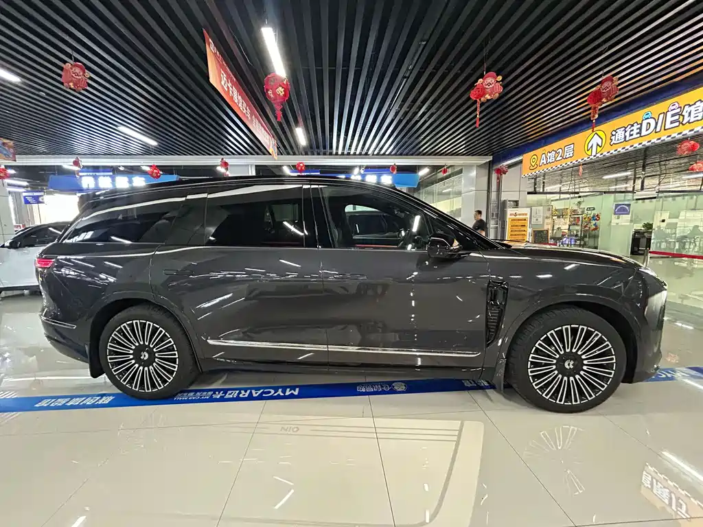 NIO ES8 2026 мест Executive Luxury