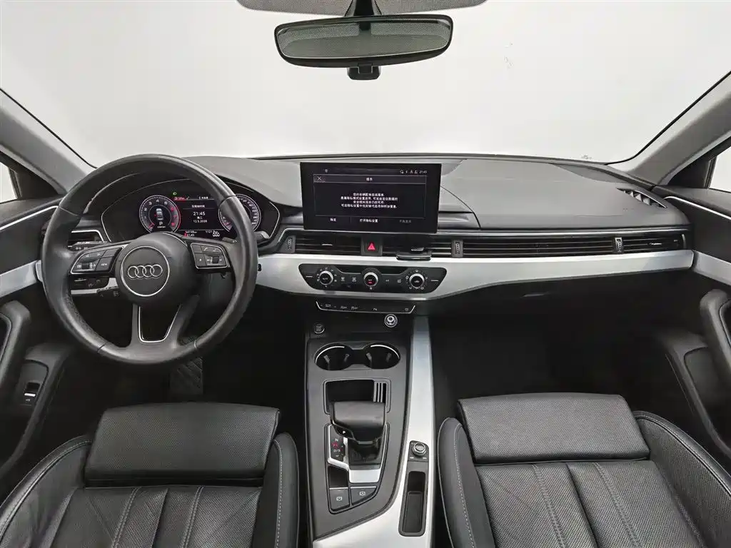Audi A4L 2023 40 TFSI Fashion