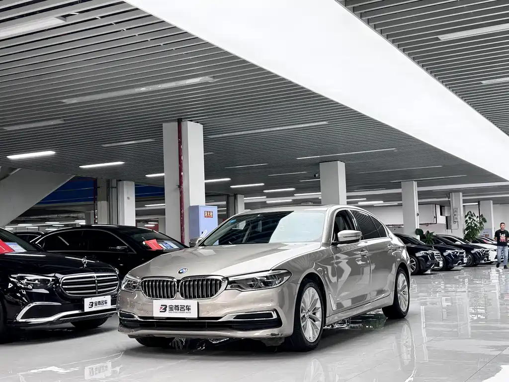 Купить BMW 5 Series