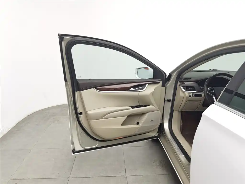 Cadillac XTS 2017 28T Elite