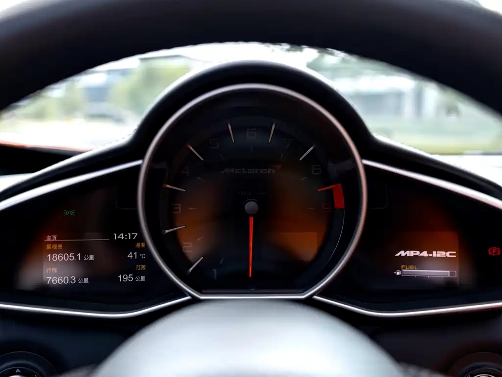 McLaren 12C — миниатюра 24