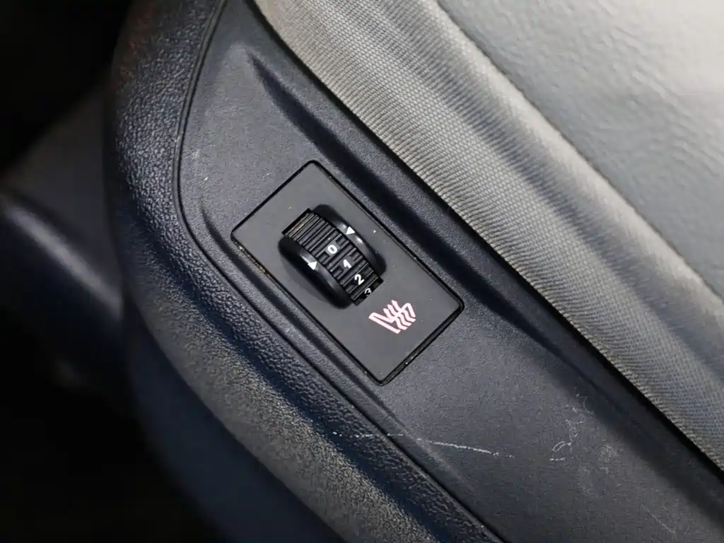 DS 5 1.6T Luxury Edition THP200, фото 17