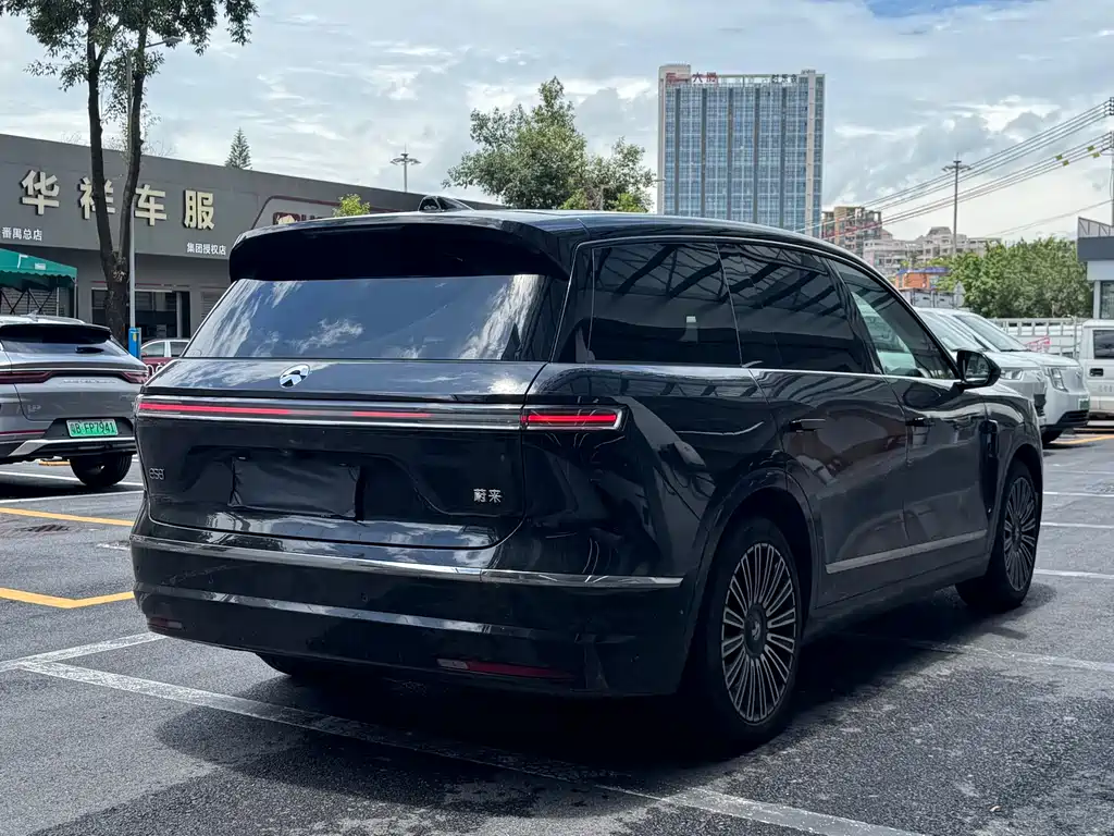NIO ES8 2026 мест Executive Luxury