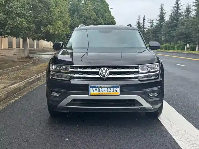 VOLKSWAGEN TOURANG