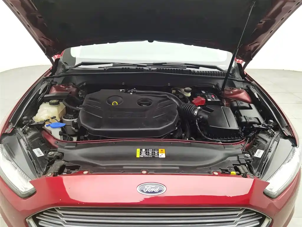 Ford Mondeo 2013 2.0L GTDi200 Luxury