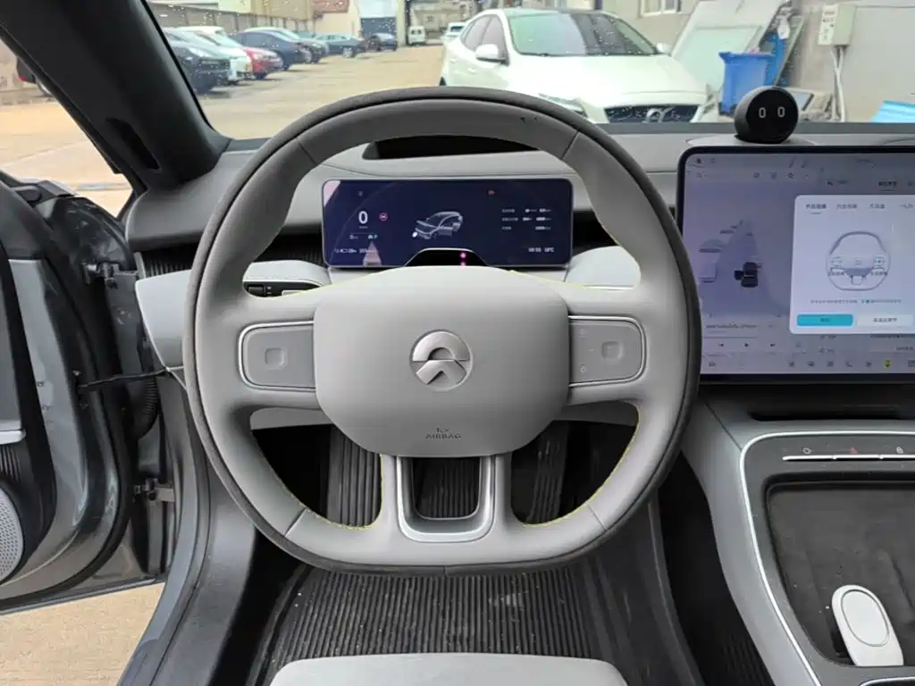 NIO ET5T — миниатюра 11