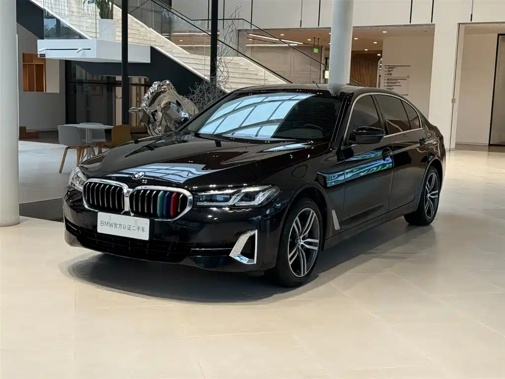 BMW 5 Series 2021