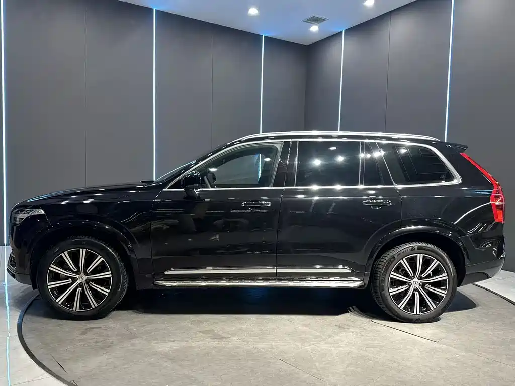 Volvo XC90 — миниатюра 4