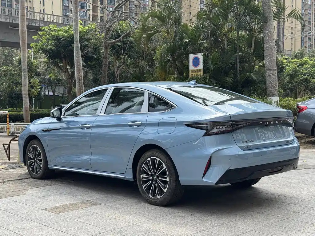 CHERY FENGYUN A8