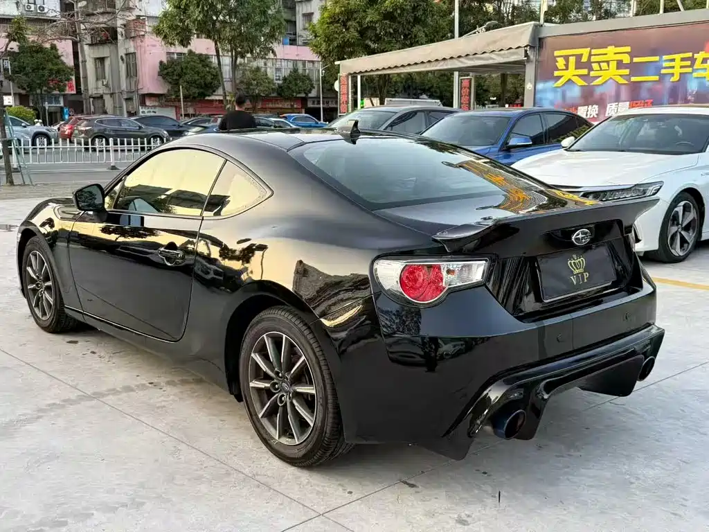 SUBARU BRZ