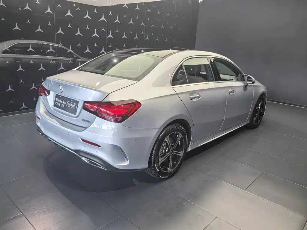 Mercedes-Benz A-Class — миниатюра 16