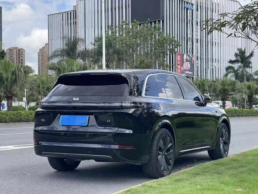 Li Auto L7 2025 Pro