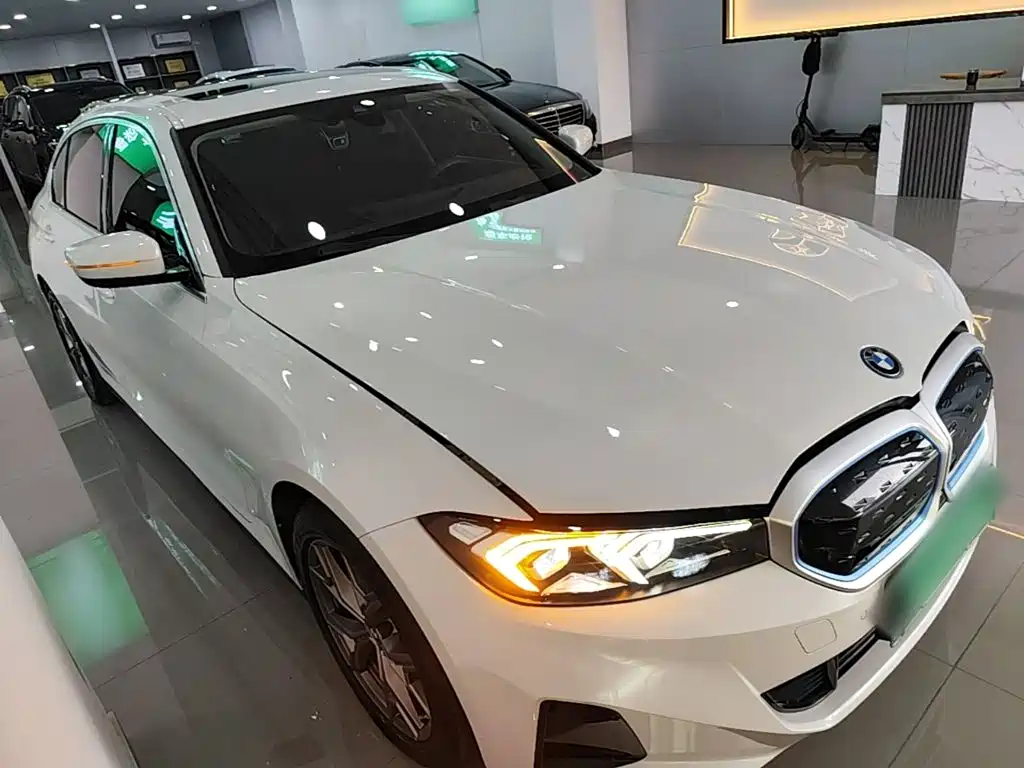 BMW i3 — миниатюра 4