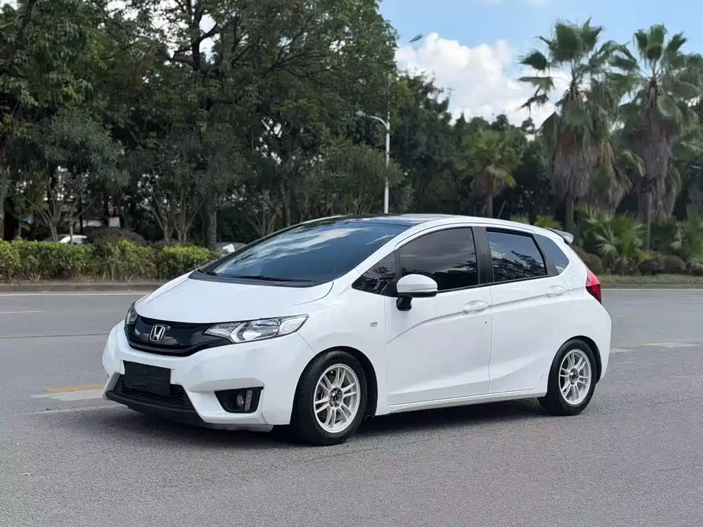 Honda Fit — миниатюра 2
