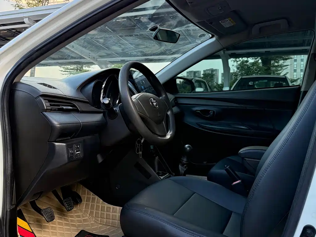 Toyota Vios — миниатюра 5