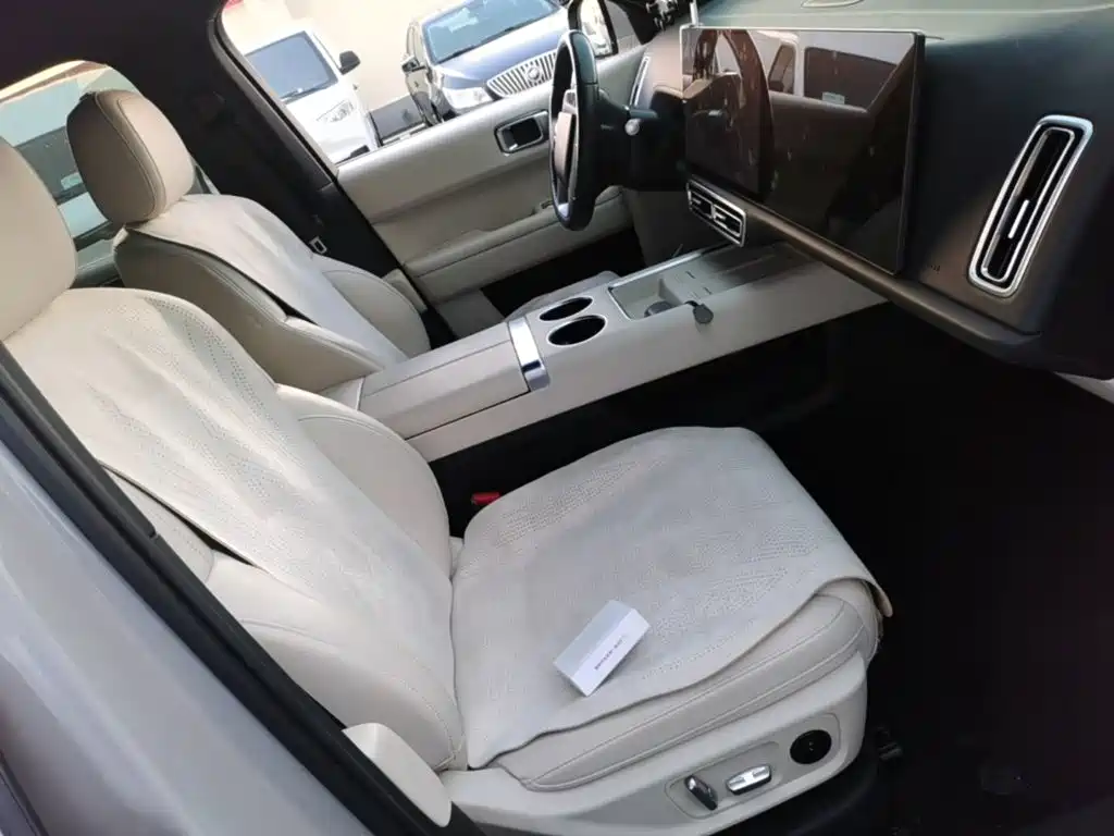 Li Auto Li L6 — миниатюра 25