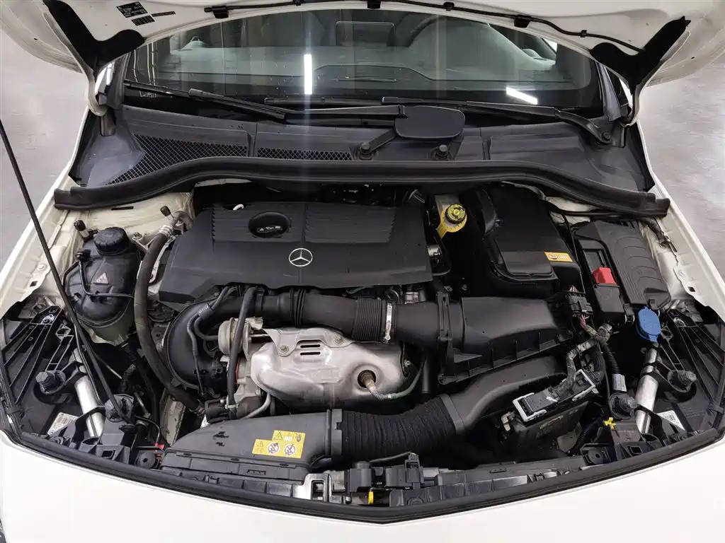 Mercedes-Benz B-Class B 2015 B 200