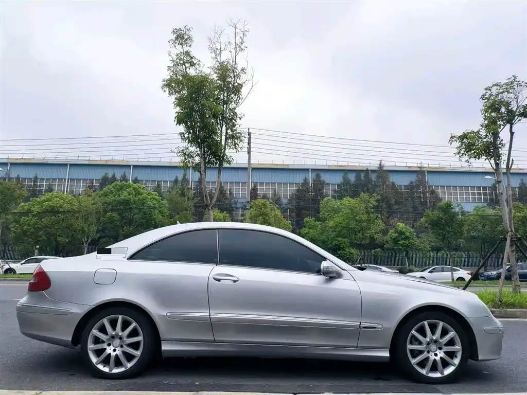 Mercedes-Benz CLK-Class — миниатюра 5