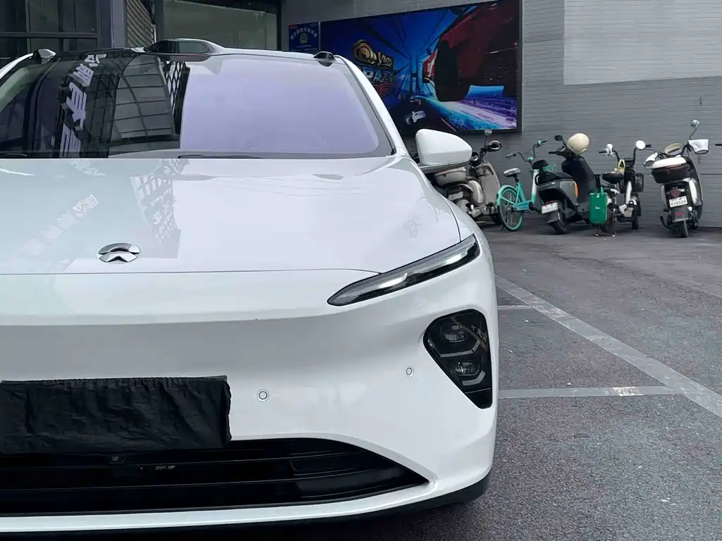 NIO ET7 2022 100kWh
