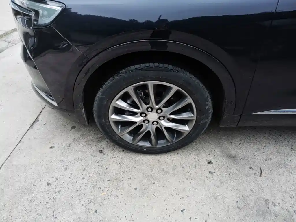 Buick Enclave — миниатюра 23