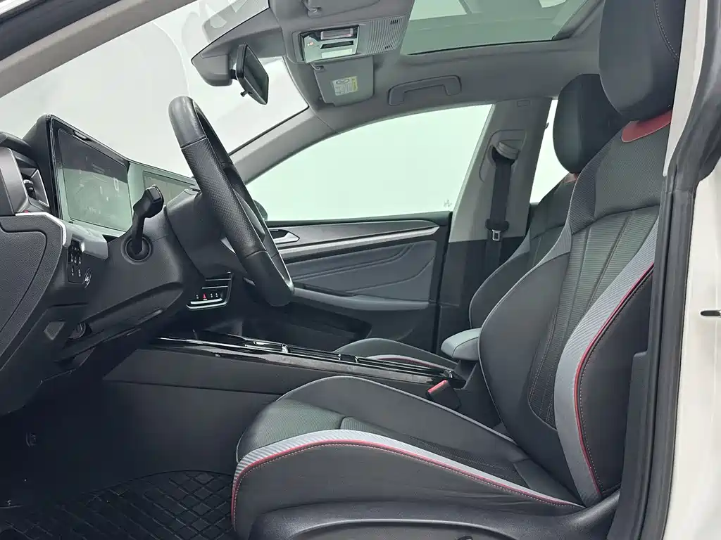 Volkswagen Lamando 2023 L 280TSI DSG