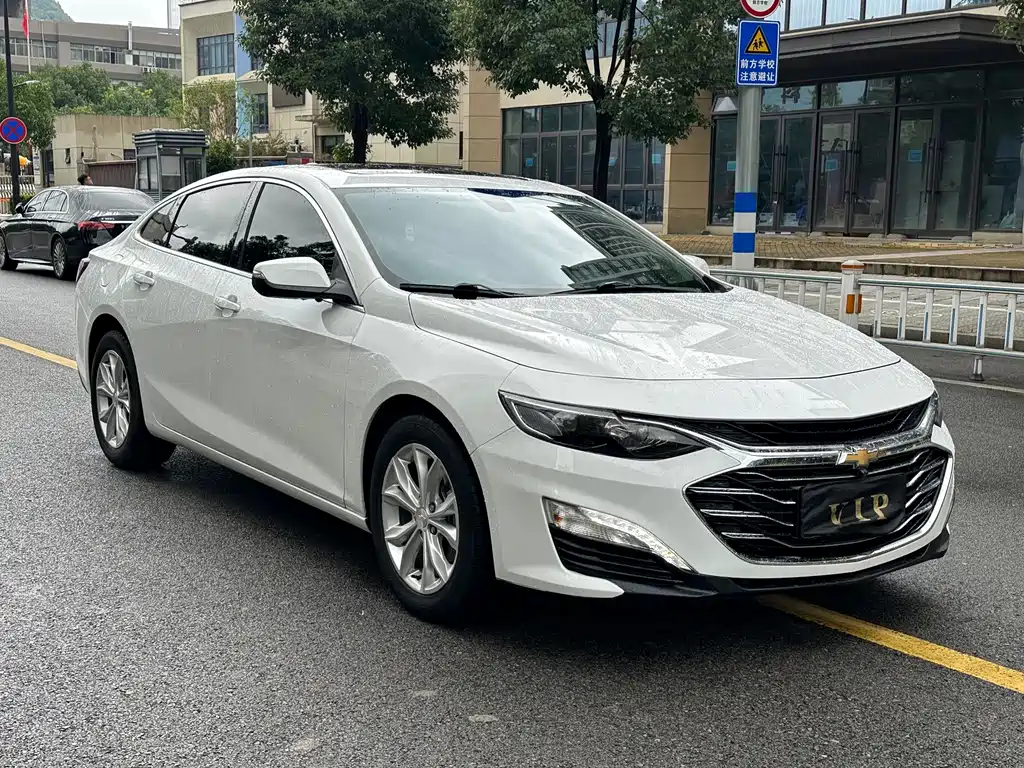 Chevrolet Malibu XL — миниатюра 3