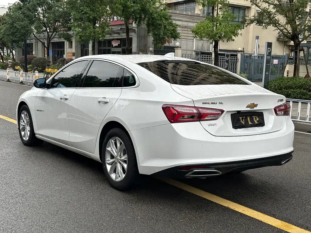 Chevrolet Malibu XL — миниатюра 7