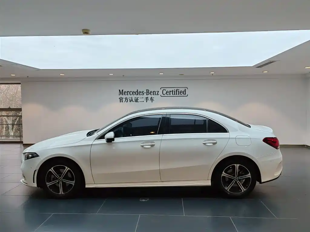 MERCEDES-BENZ A CLASS