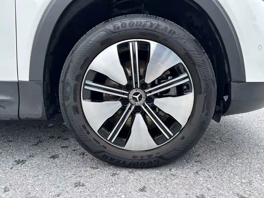 Mercedes-Benz EQB 2023 EQB 260