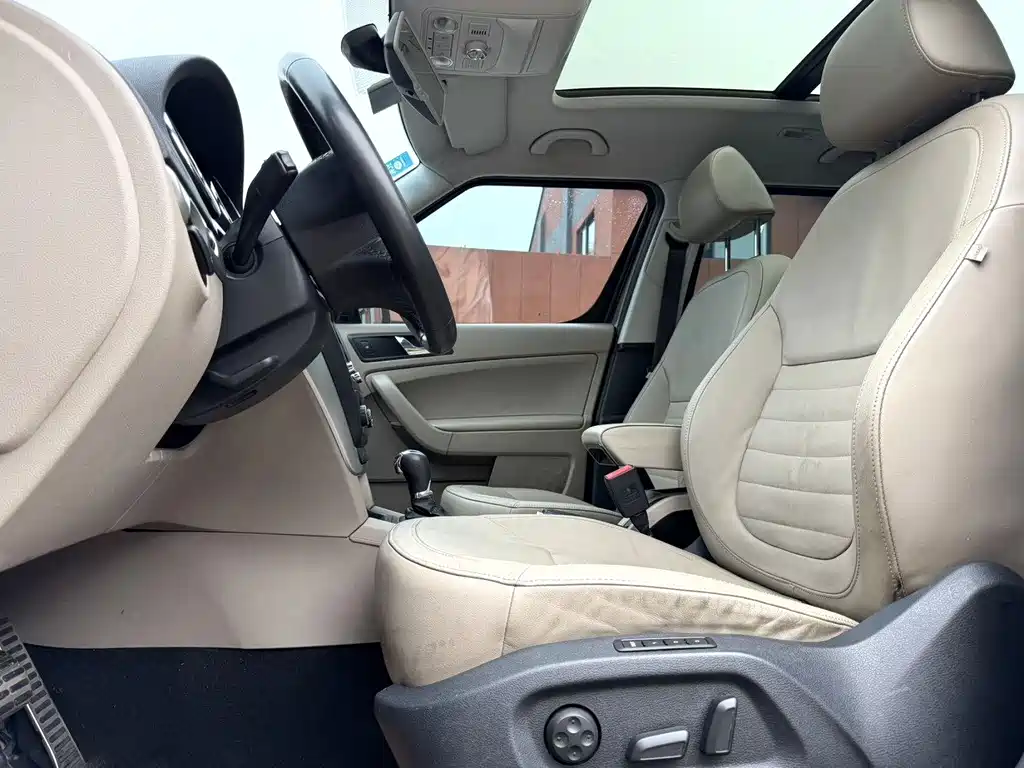 Skoda Yeti — миниатюра 5