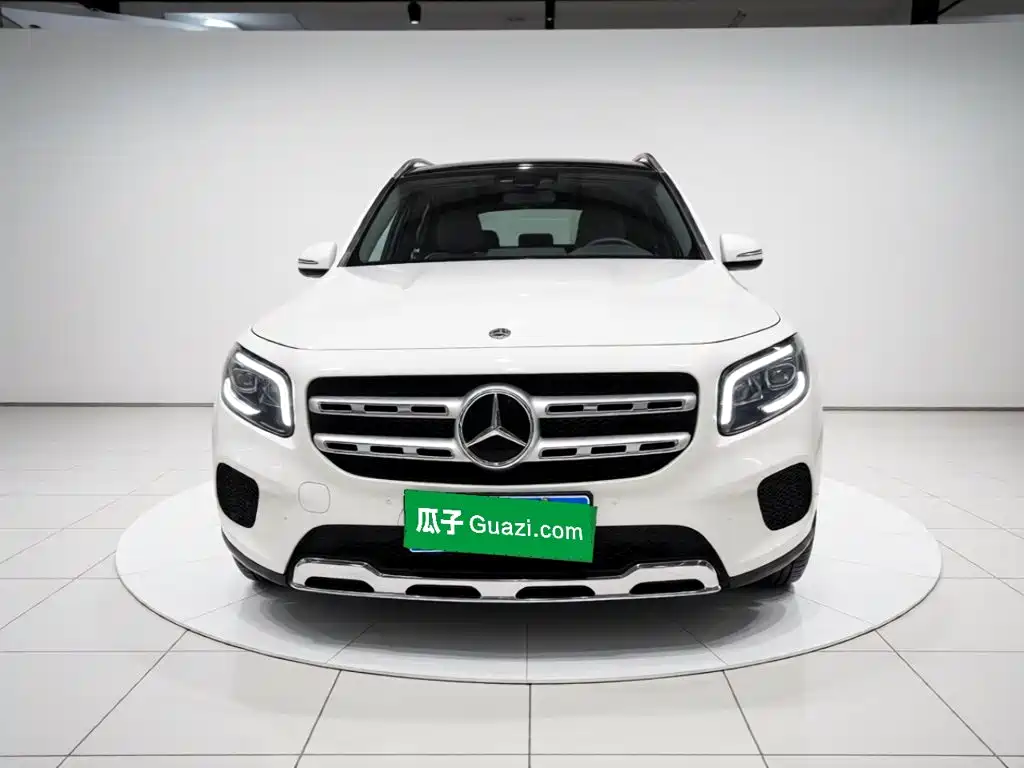 Mercedes-Benz GLB — миниатюра 2