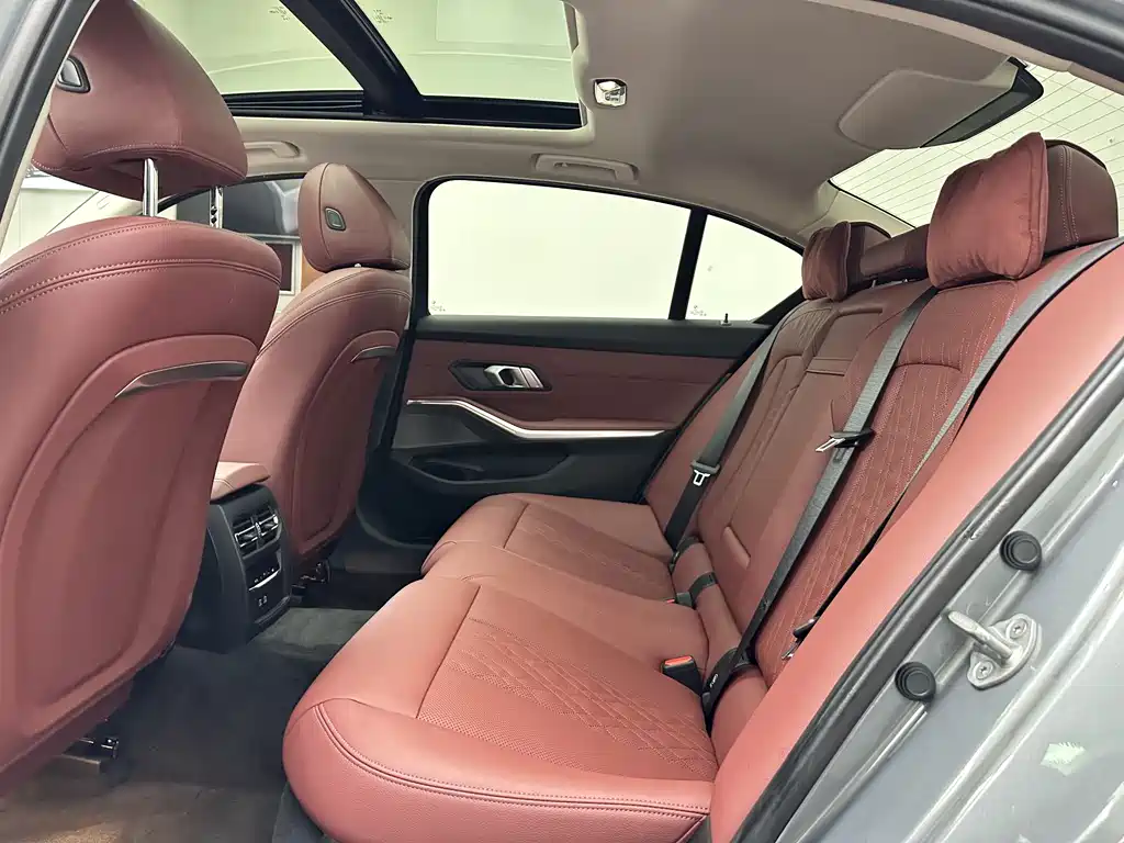 BMW 3 Series 3 2023 325Li M Sport