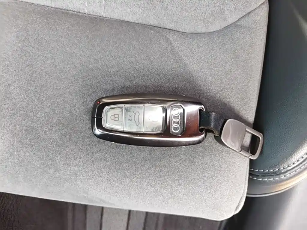 Audi A6L 2024 45 TFSI quattro