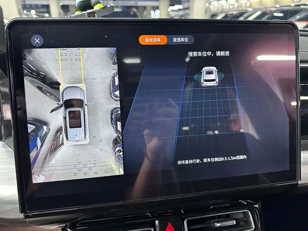 GAC Motor Trumpchi GS8 — миниатюра 17