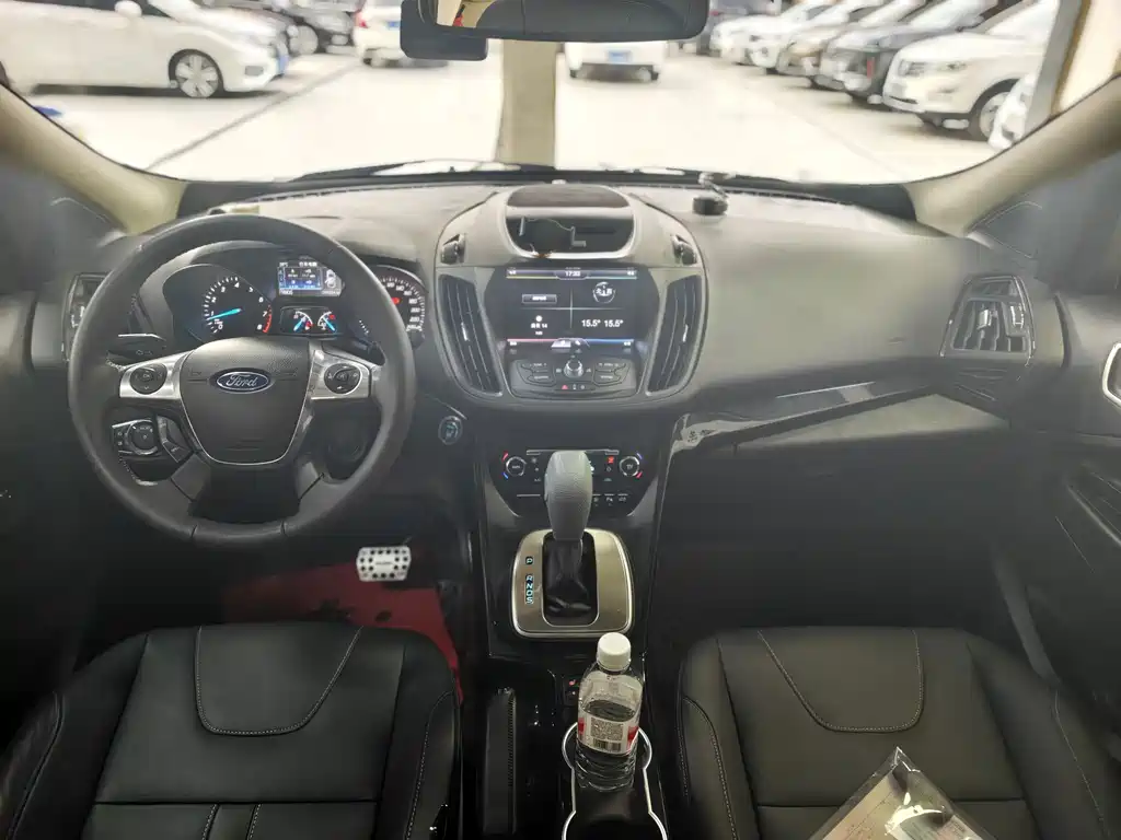 Ford Kuga — миниатюра 5