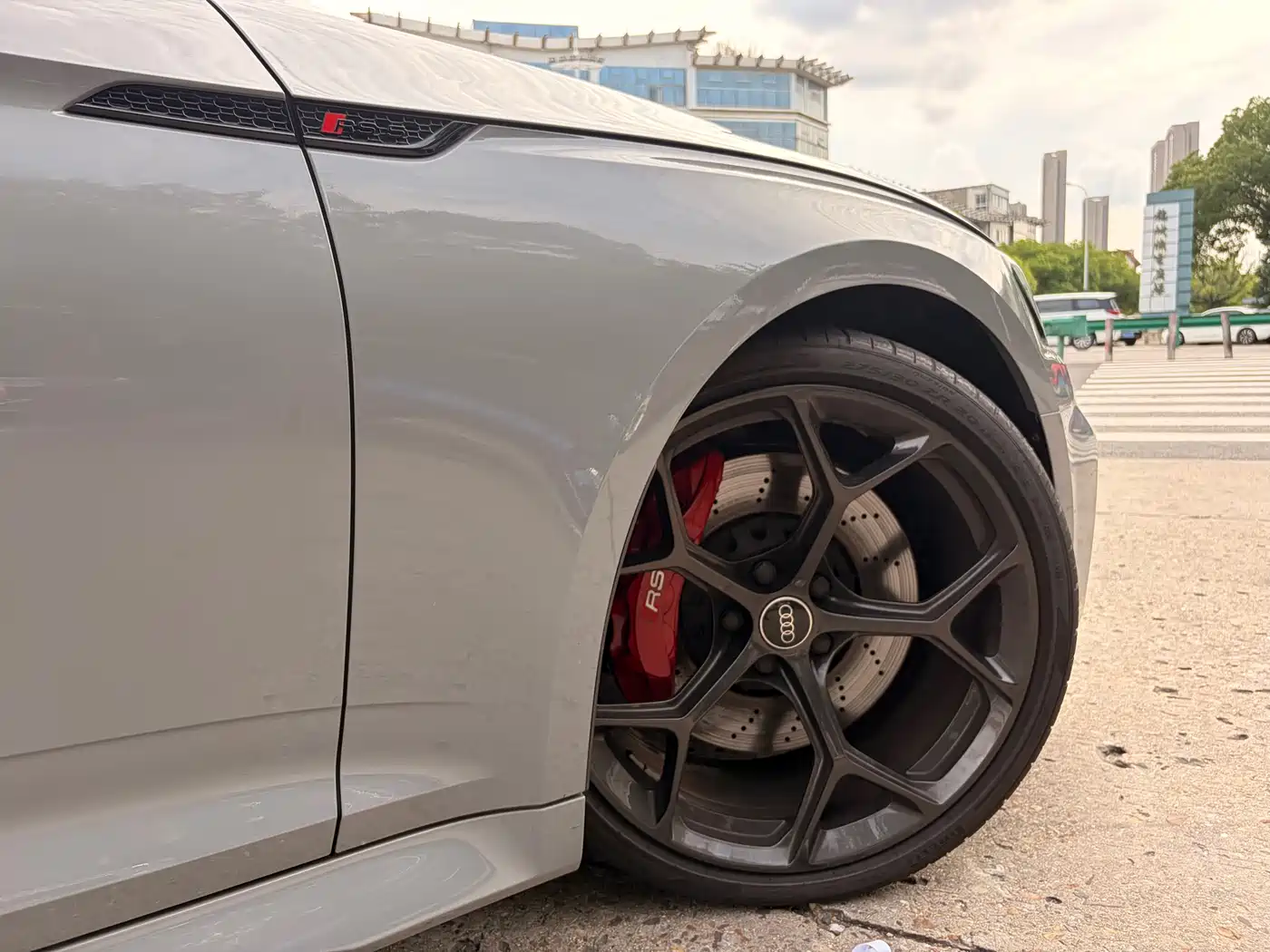 Audi RS 5 2025 Silver/gray из Китая