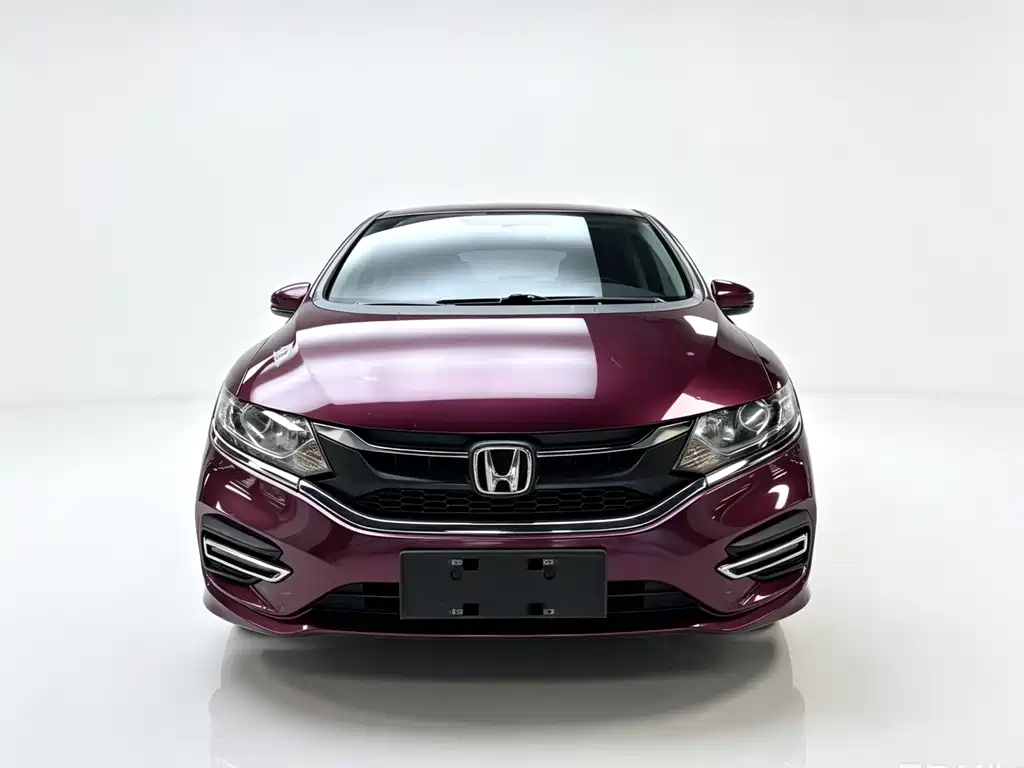 Honda Jade 2017 1.8L AT Comfort 5 мест