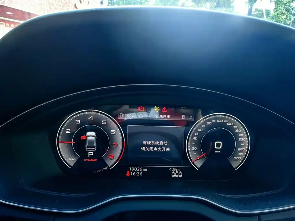 Audi Q5L — миниатюра 7