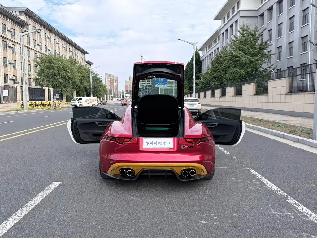 Jaguar F-TYPE — миниатюра 11