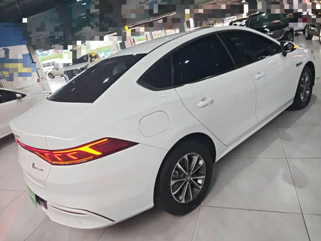 BYD Qin PLUS — миниатюра 7