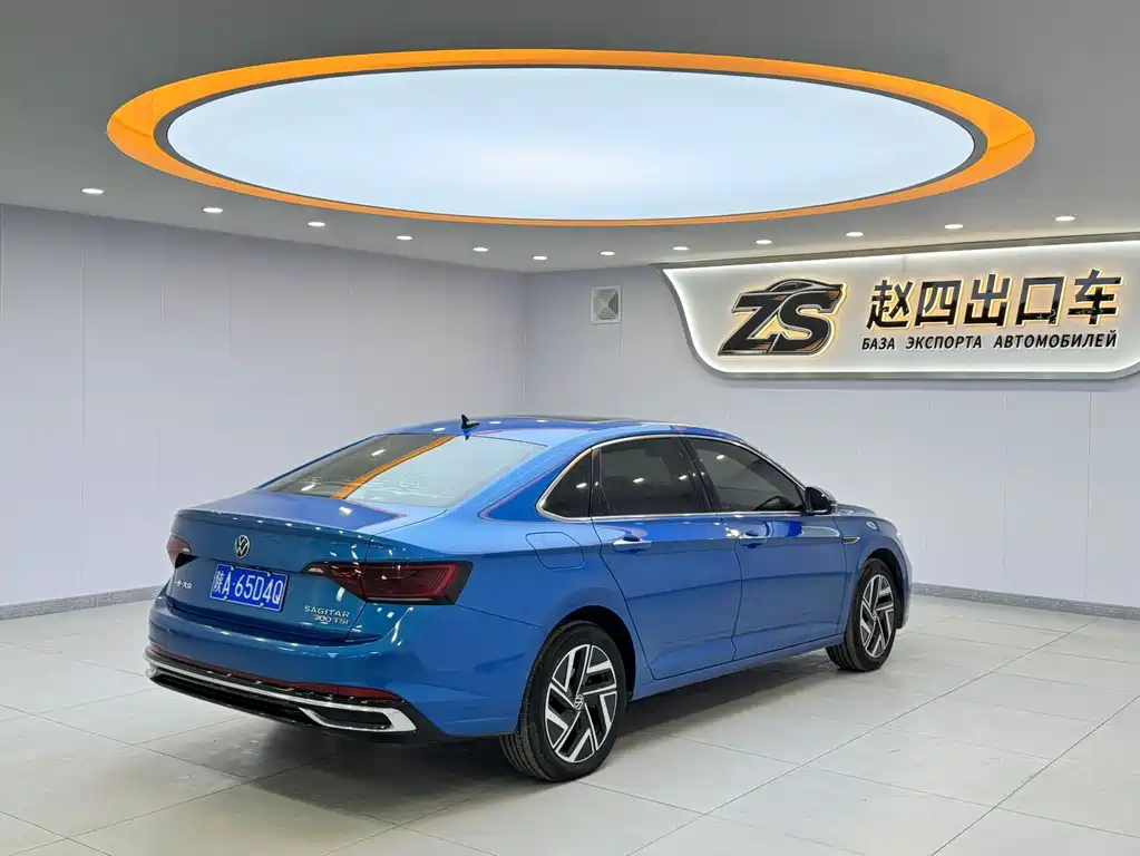 Volkswagen Sagitar — миниатюра 6