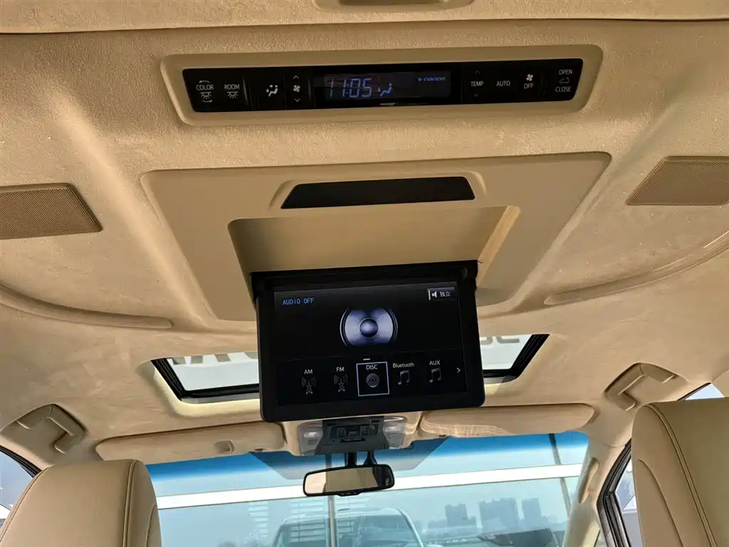 Toyota Alphard — фотографии объявления, Фото 18