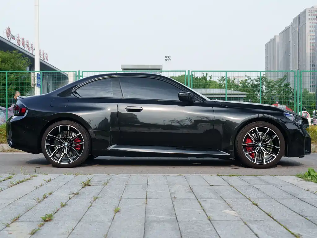 BMW M2 2024 M2