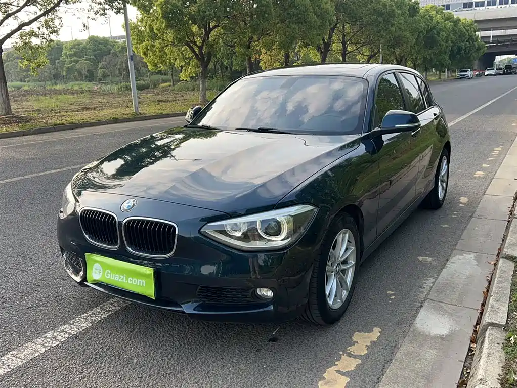BMW 1 Series (Import) 2015