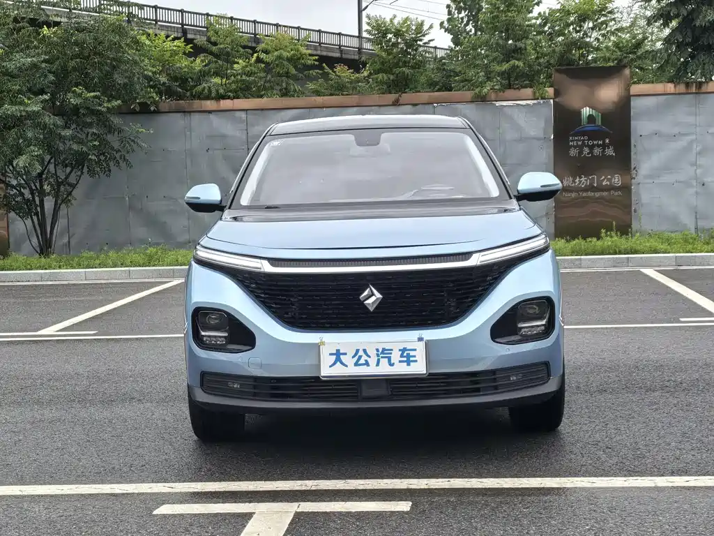 Baojun RM-5 — миниатюра 5