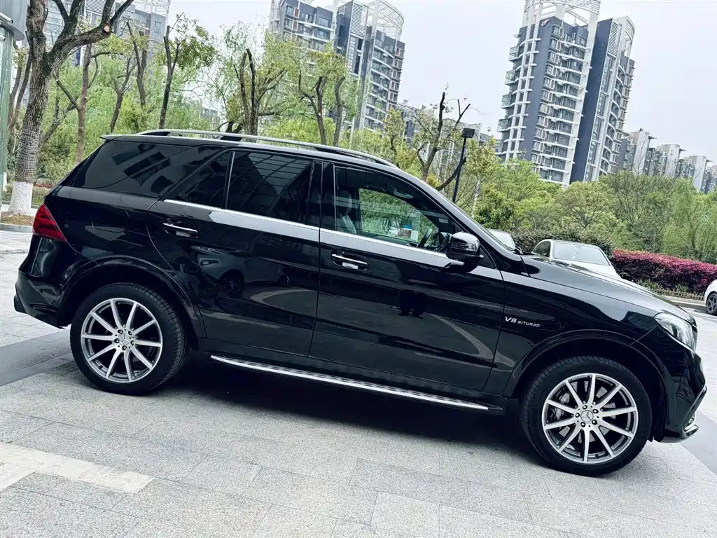 Mercedes-Benz GLE A MG 2015 AMG GLE 63 4MATIC