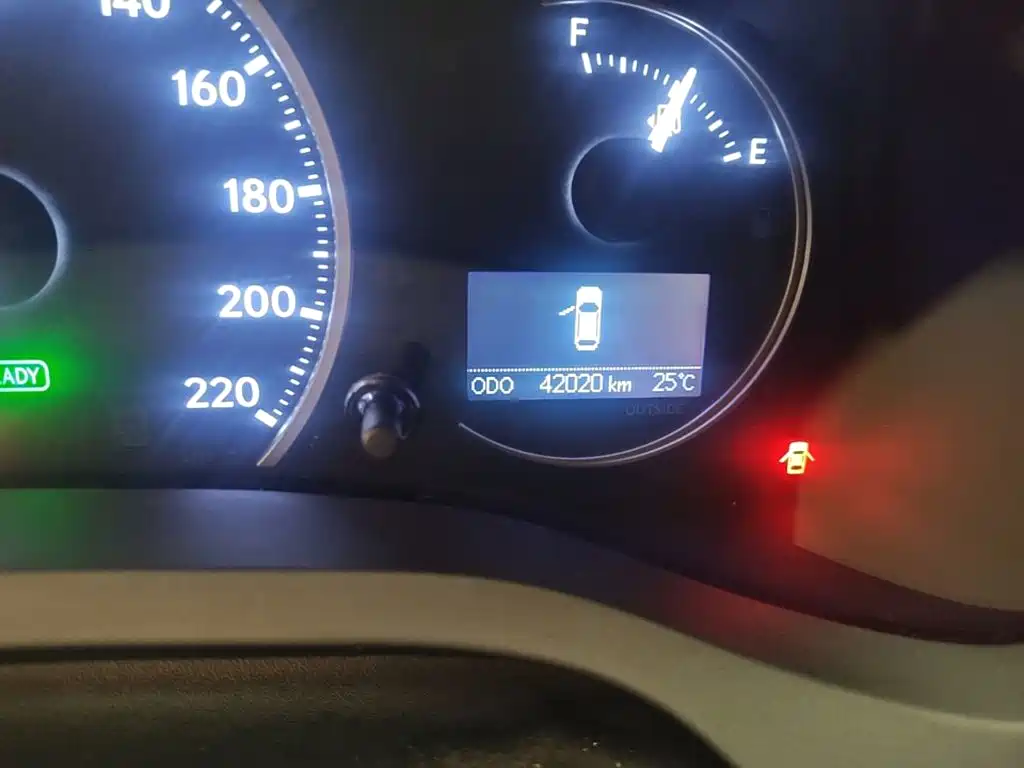 Lexus CT — миниатюра 17