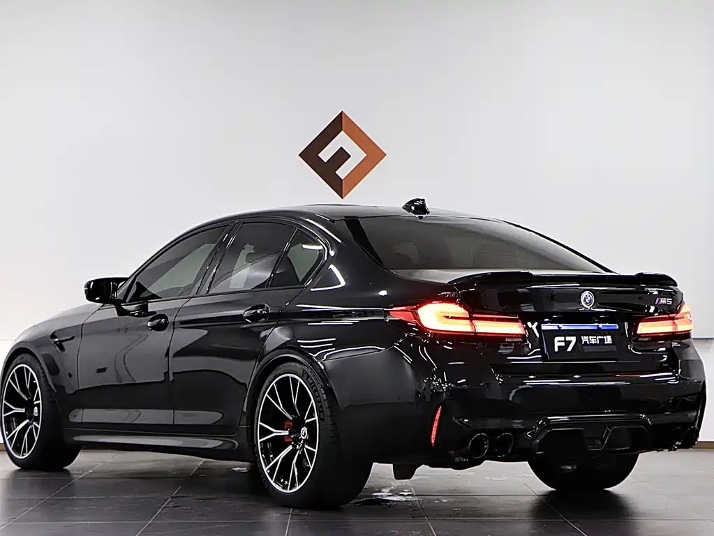 BMW M5 2021 M5