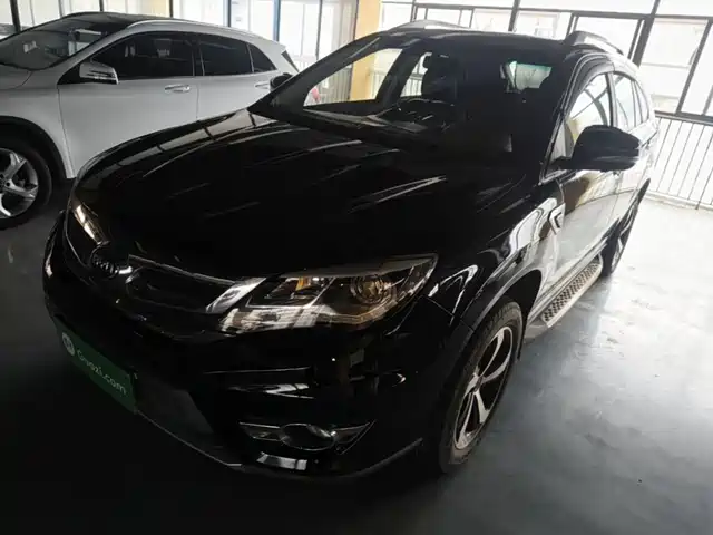 2015 BYD S7